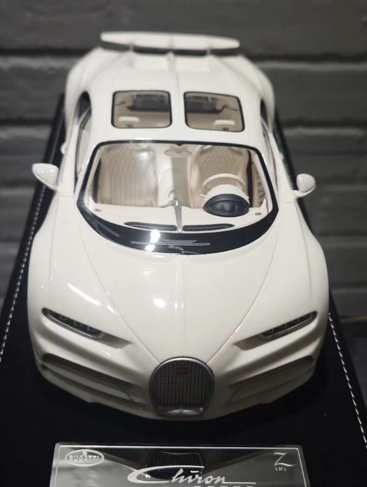 Bugatti Chiron Sport (Hermes) [Henson&Heaven] 1/18 scale
