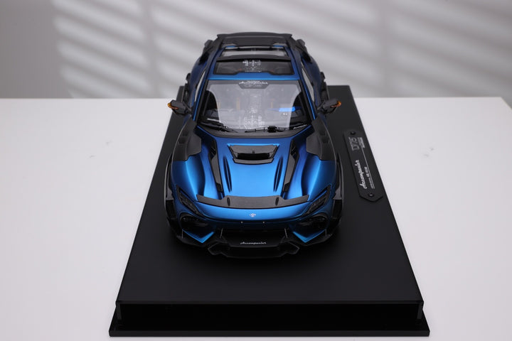 DreamWalkers Ferrari Purosangue "D775" (Klein Blue) [DreamWalkers] 1/18 scale