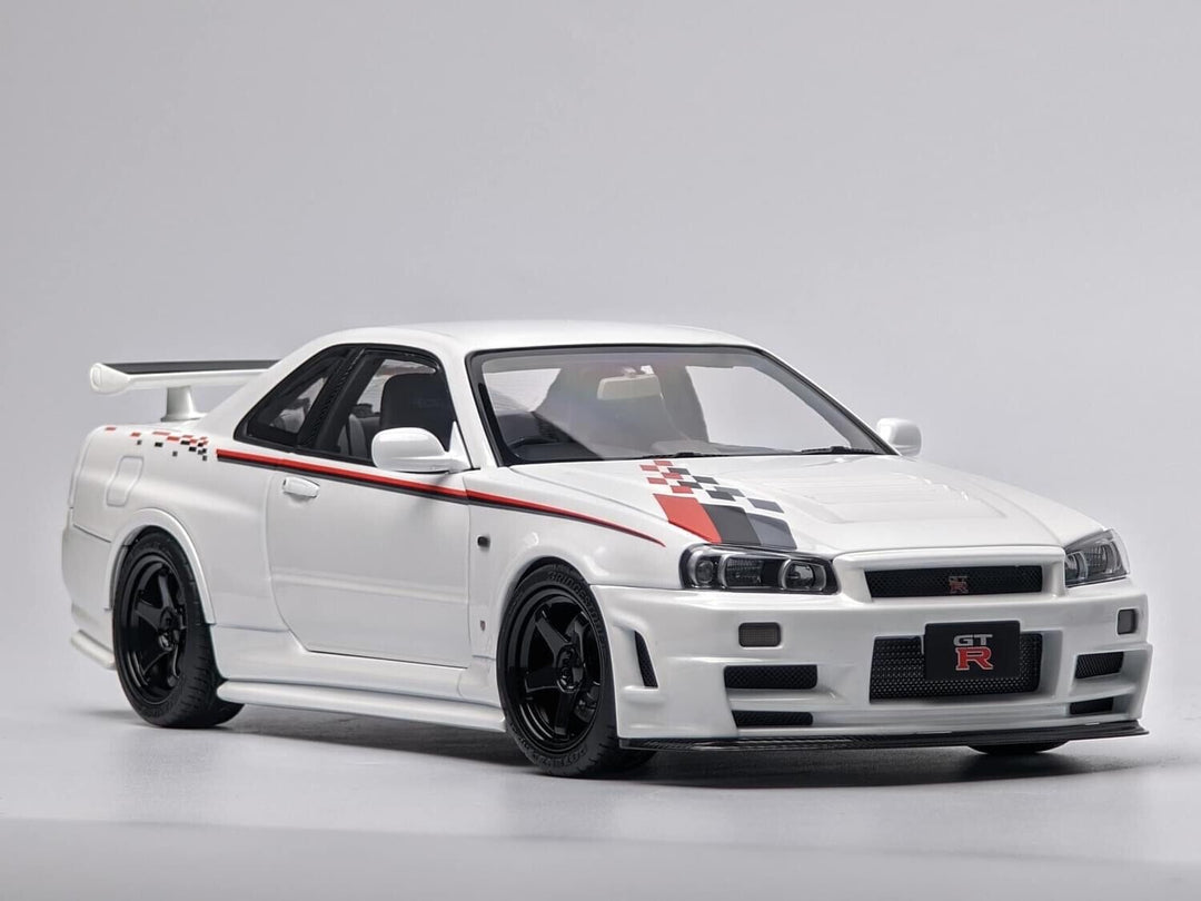 Nissan Skyline GT-R R34 (White) [Motorhelix] 1:18 scale - Diecast