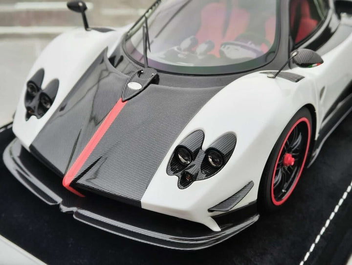 Pagani Zonda Cinque (White/ Carbon) [Henson & Heaven] 1/18 scale