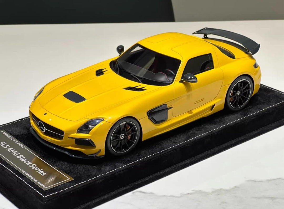 Mercedes-Benz SLS AMG Black Series (Yellow) [Henson&Heaven] 1/18 scale