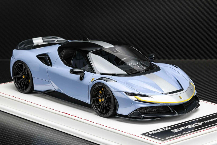 Ferrari SF90 Stradale NOVITEC (Blue) [Davis & Giovanni] 1/18 scale
