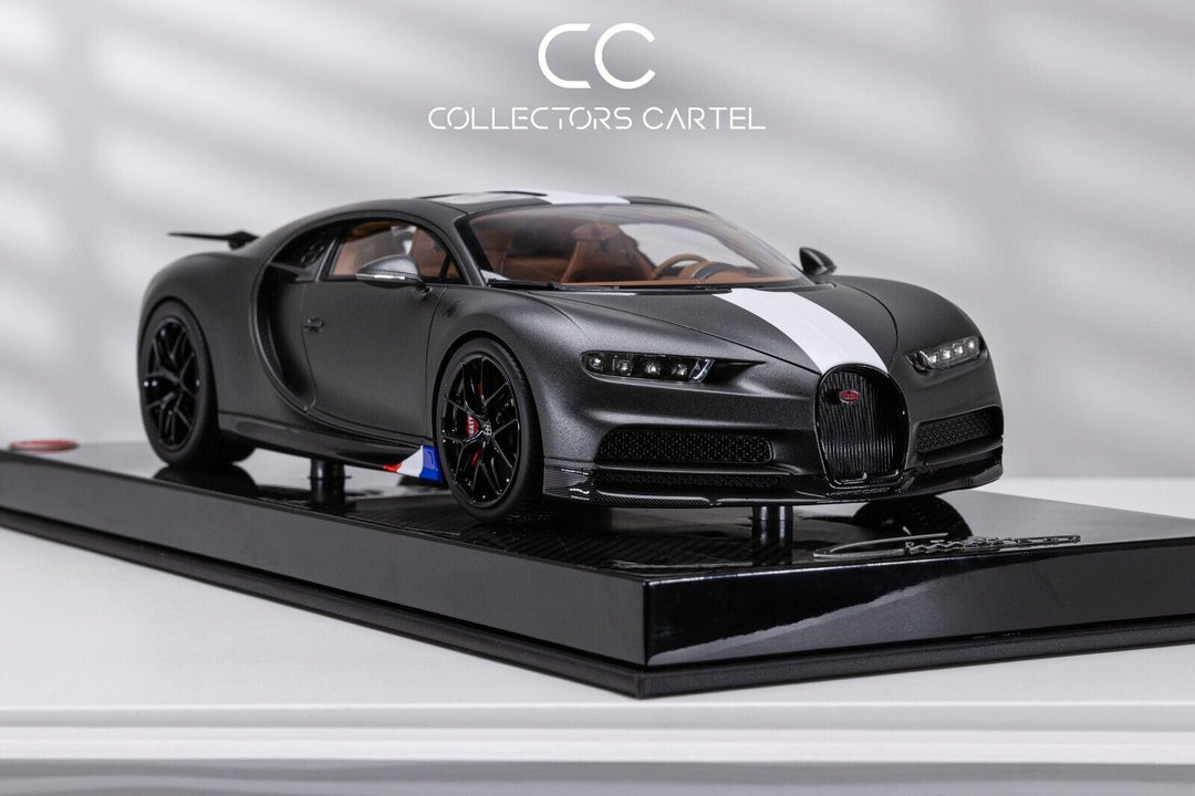 Bugatti Chiron Sport (Les Legendes Du Ciel) [MR Collections] 1/18 scale