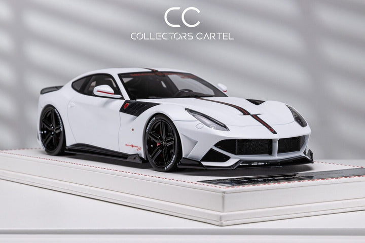 Ferrari F12 Berlinetta SVR (Pearl White) [Davis & Giovanni] 1/18 scale