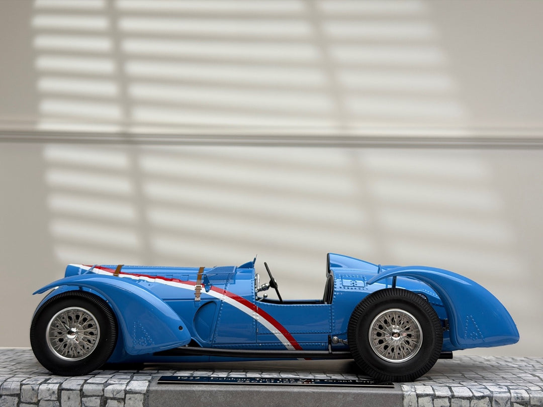 1932 DELAHAYE TYPE 145 V-12 SPIDER (Bluette) [MINICHAMPS] 1/18 scale