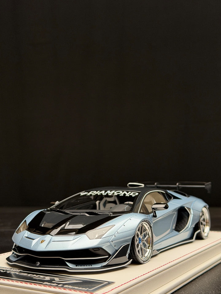Lamborghini Aventador SVJ (Ice Blue, DIAMOND Auto) [Davis & Giovanni] 1:18 scale