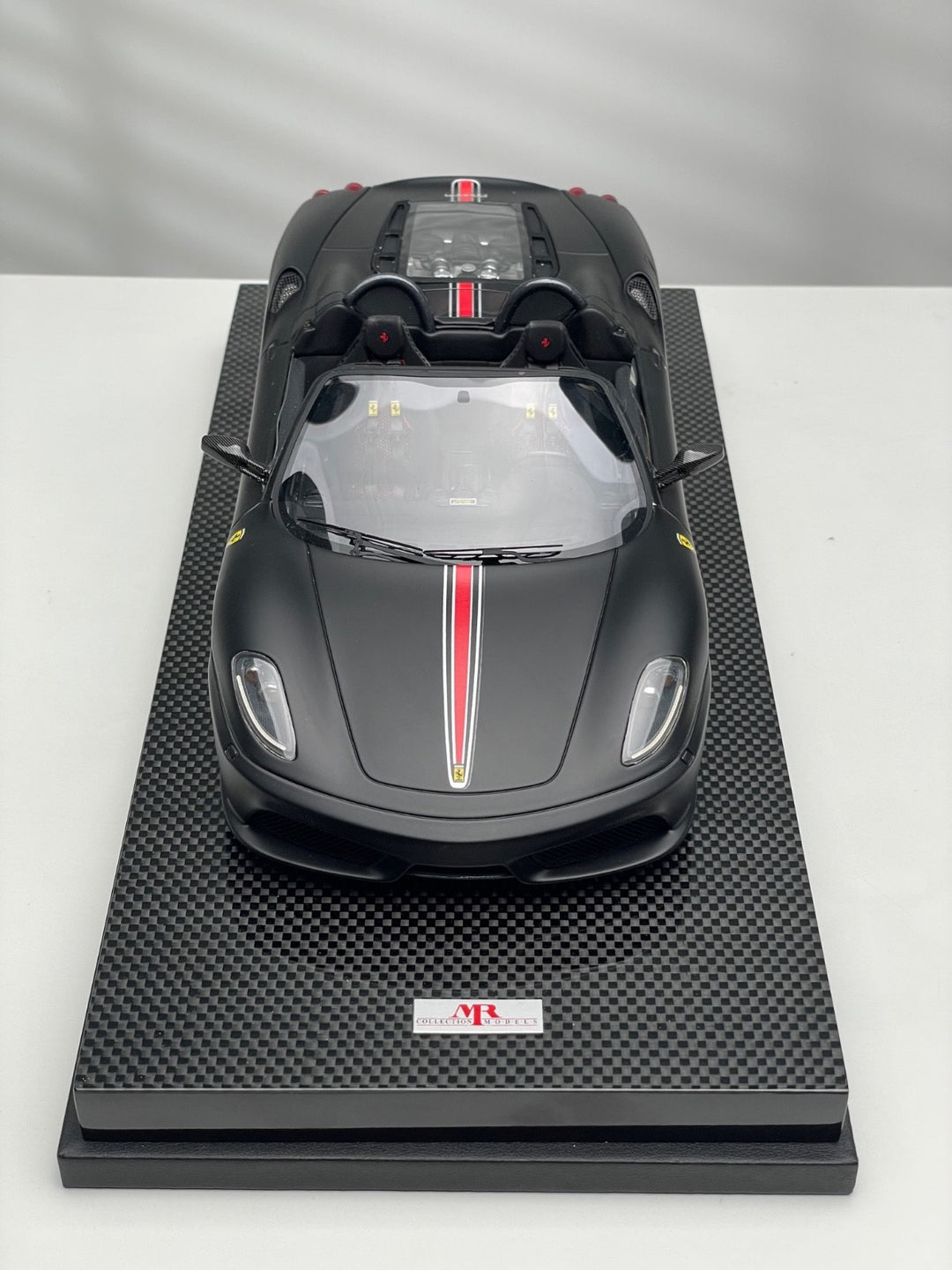 Ferrari 16M Scuderia Spider (Matte Black) [MR Collection] 1/18 scale