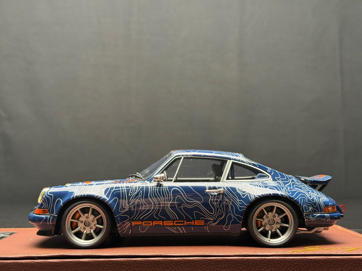Porsche 911 Singer Coupe (Mulholland) [Delicate Model] 1/18 scale