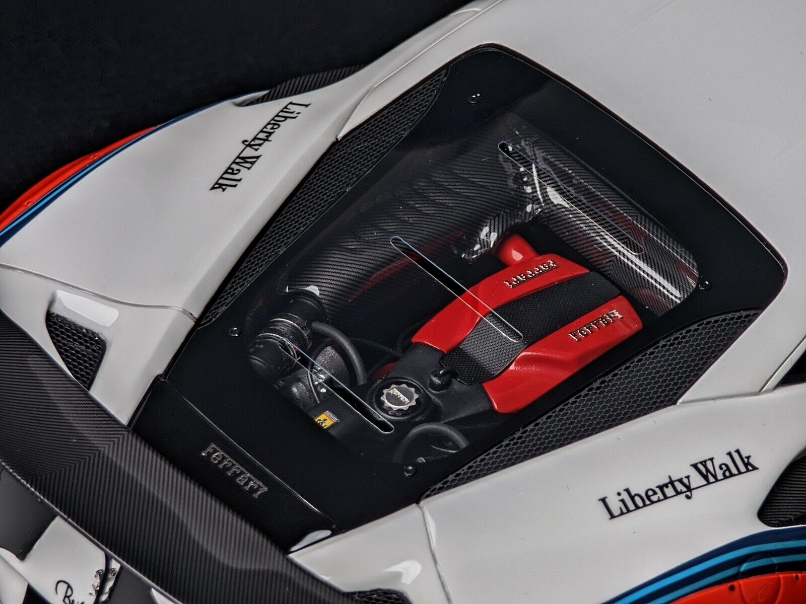 Ferrari F8 GT LBWK (Martini) [VIP Scale Models] 1/18 scale