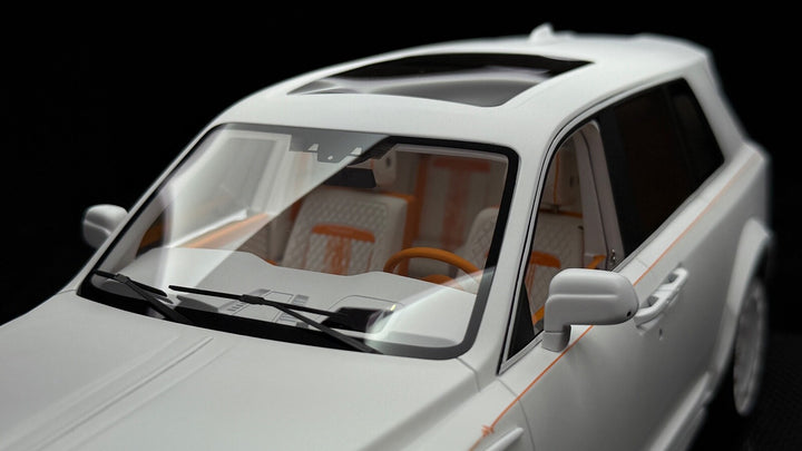 Rolls-Royce Cullinan Mansory (Matte White/ Orange) [Custom] 1/18 scale