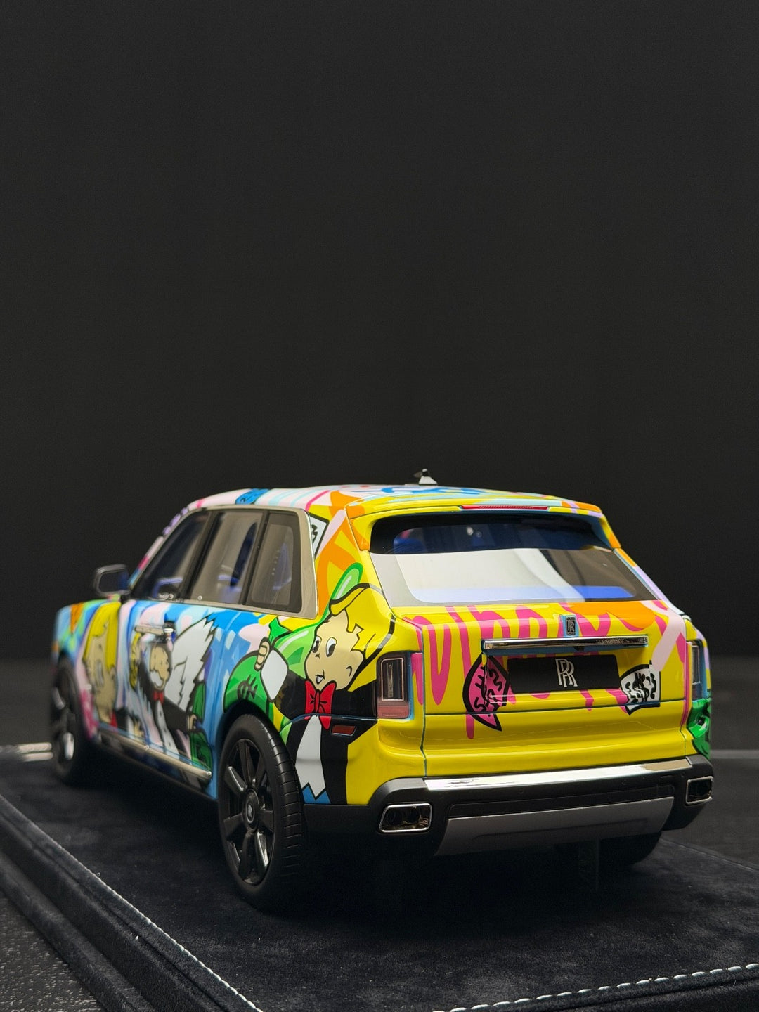 Rolls-Royce Cullinan (Alec Monopoly) [Henson&Heaven] 1/18 scale