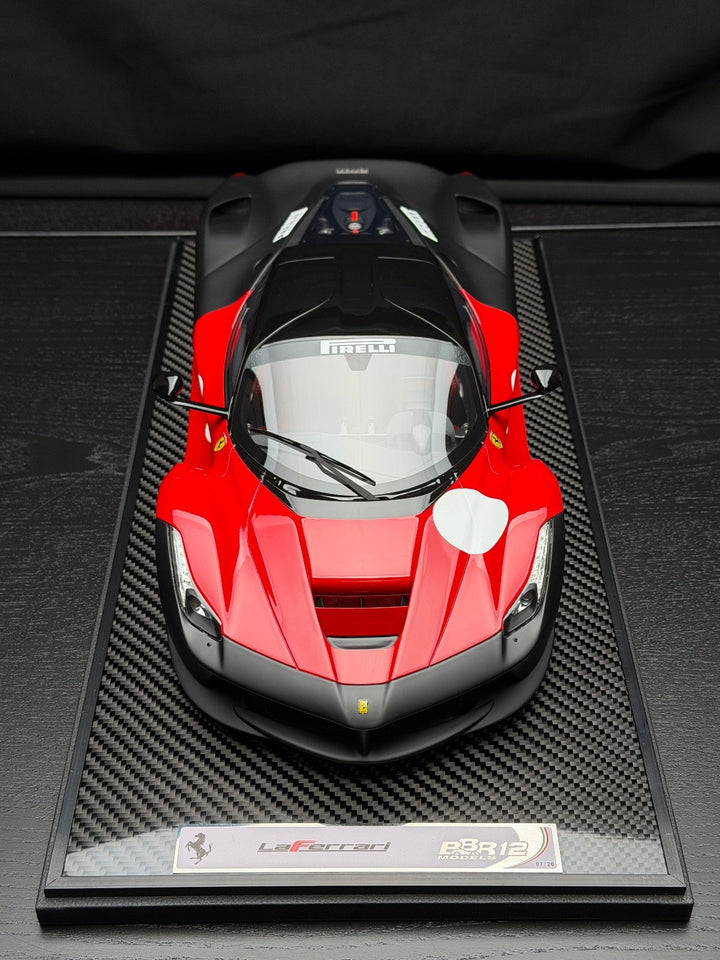 Ferrari LaFerrari (TEST Fiorano 2012) [BBR] 1:12 scale