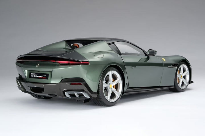 Ferrari 12 Cilindri Spider (Verde Toscana) [Fully opening] By: Amalgam 1:8 scale