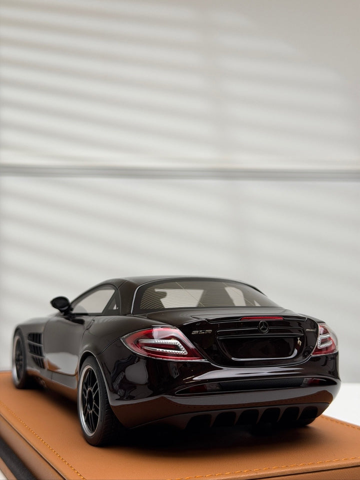 Mercedes-Benz SLR McLaren 722 Edition (Dark Brown) [IVY Merit Model] 1/18 scale