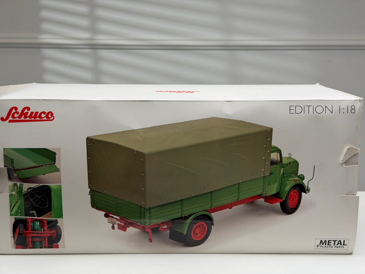 1950 Mercedes-Benz L3500 (Green/ Red) [Schuco] 1/18 scale