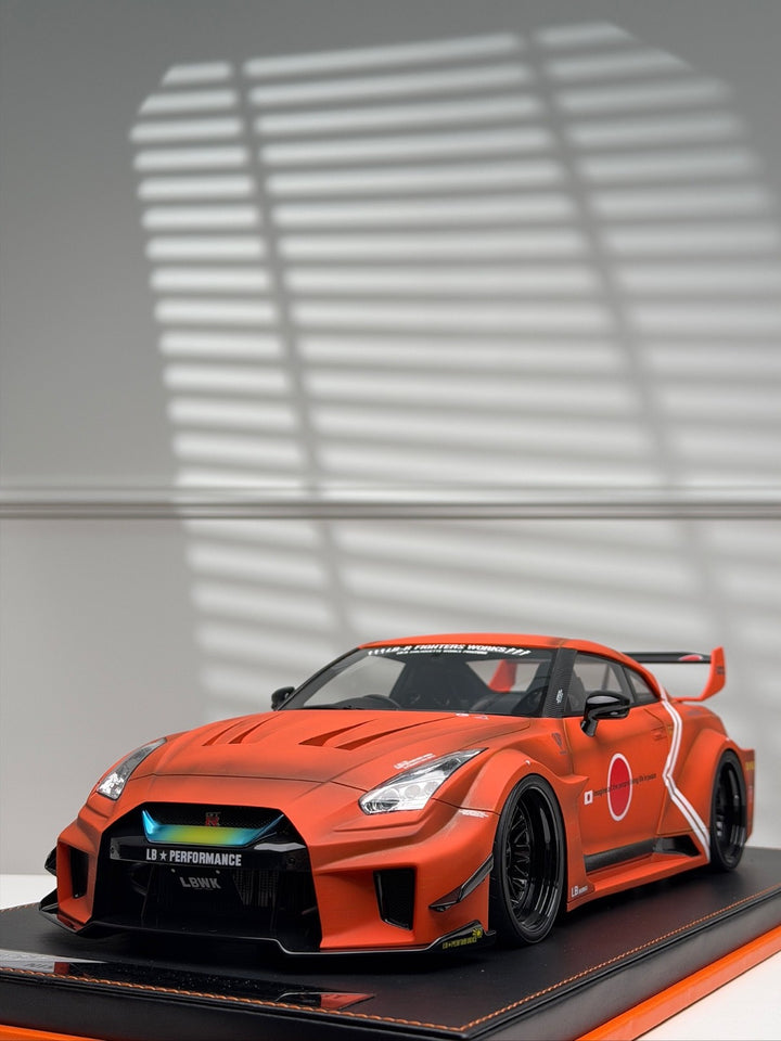 2 Nissan R35 GT-RR LBWK (Matte Orange Zero Fighter) gray [IVY Model] 1/12 scale