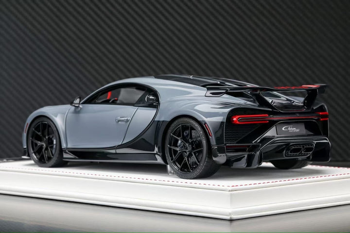 Bugatti Chiron Pur Sport (Nardo Gray) [Davis & Giovanni] 1:18 scale