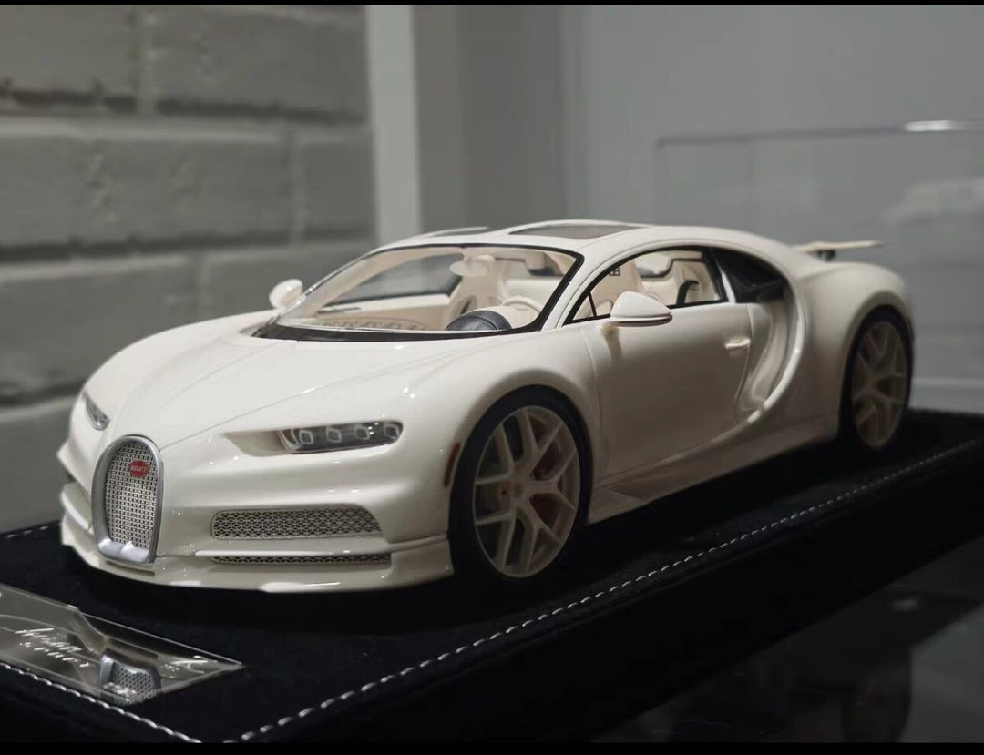 Bugatti Chiron Sport (Hermes) [Henson&Heaven] 1/18 scale