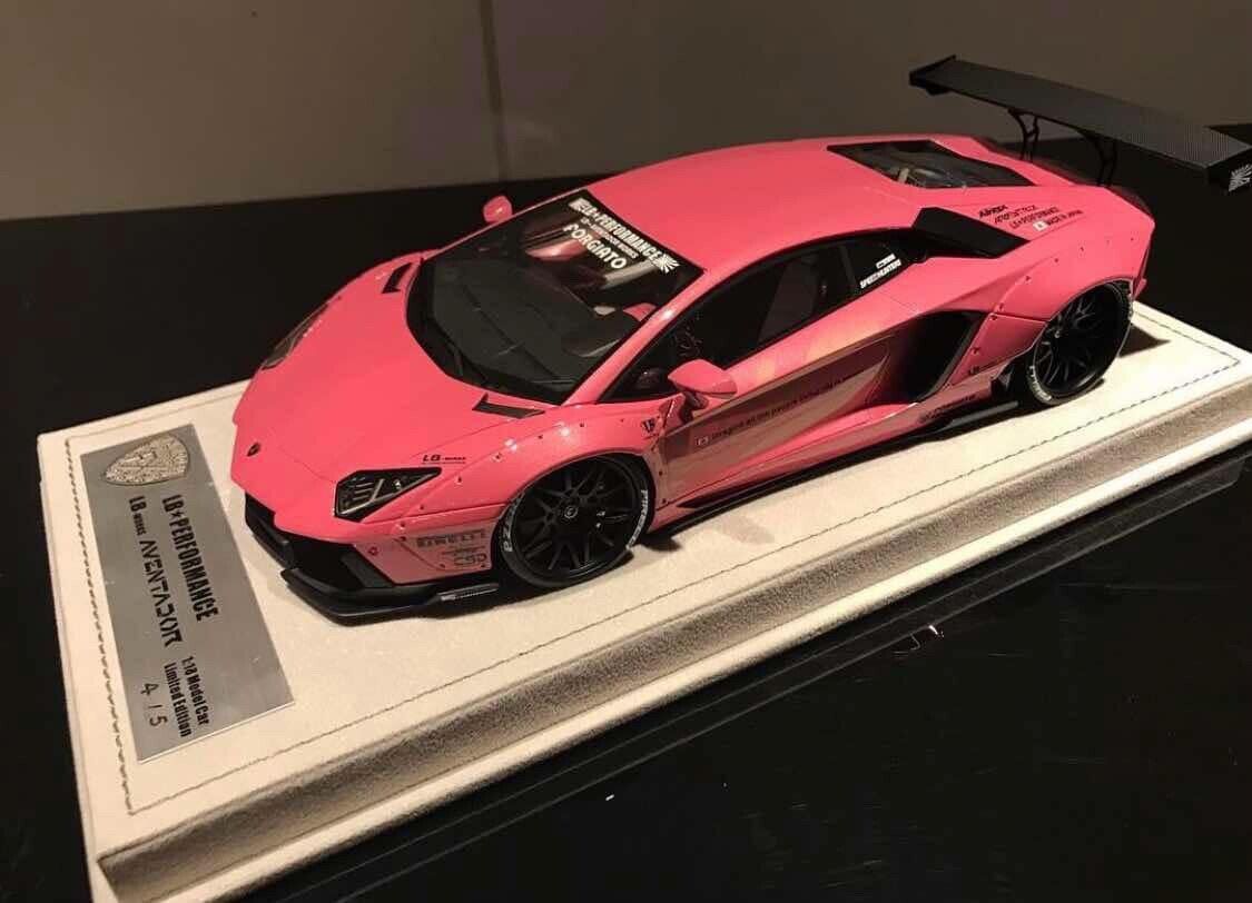 Lamborghini Aventador LBWK (Pink) [FX] 1/18 scale – Collectors Cartel