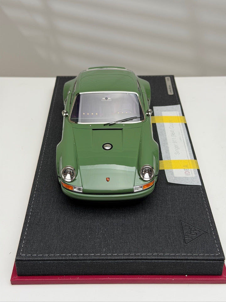 Porsche 911 Targa Singer (Dark Green) [Make up IDEA] 1/18 scale