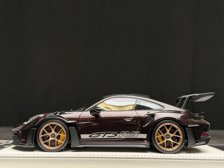 Porsche 911 GT3 RS (Amethyst Purple) [Davis & Giovanni] 1:18 scale