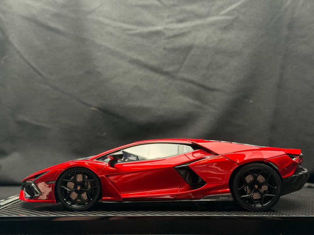 Lamborghini Revuelto (Metallic Red) [Ultra Unique] 1/18 scale