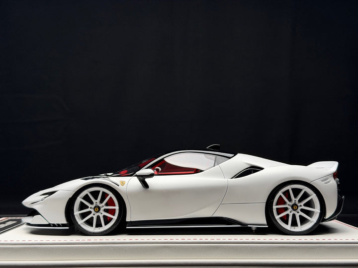 Ferrari SF90 Stradale NOVITEC (Matte White) [Davis & Giovanni] 1:18 scale