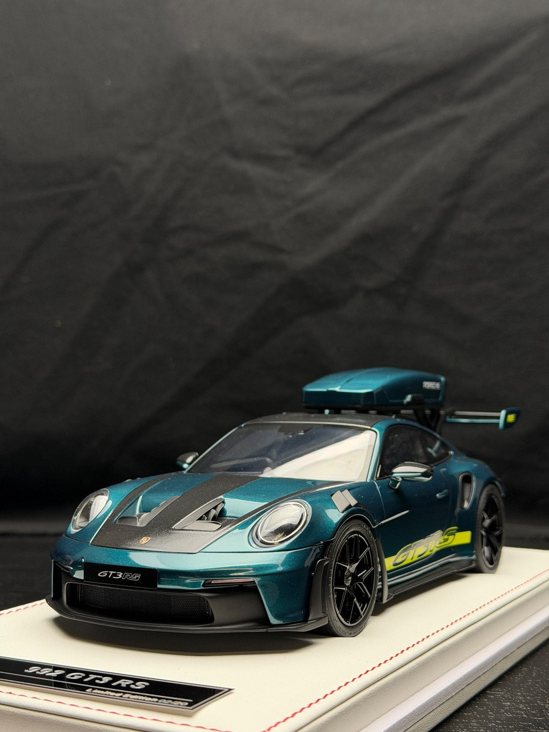 Porsche 911 GT3 RS w/ Roof Rack (Racing Green/ Yellow) [IVY Model] 1:18 scale
