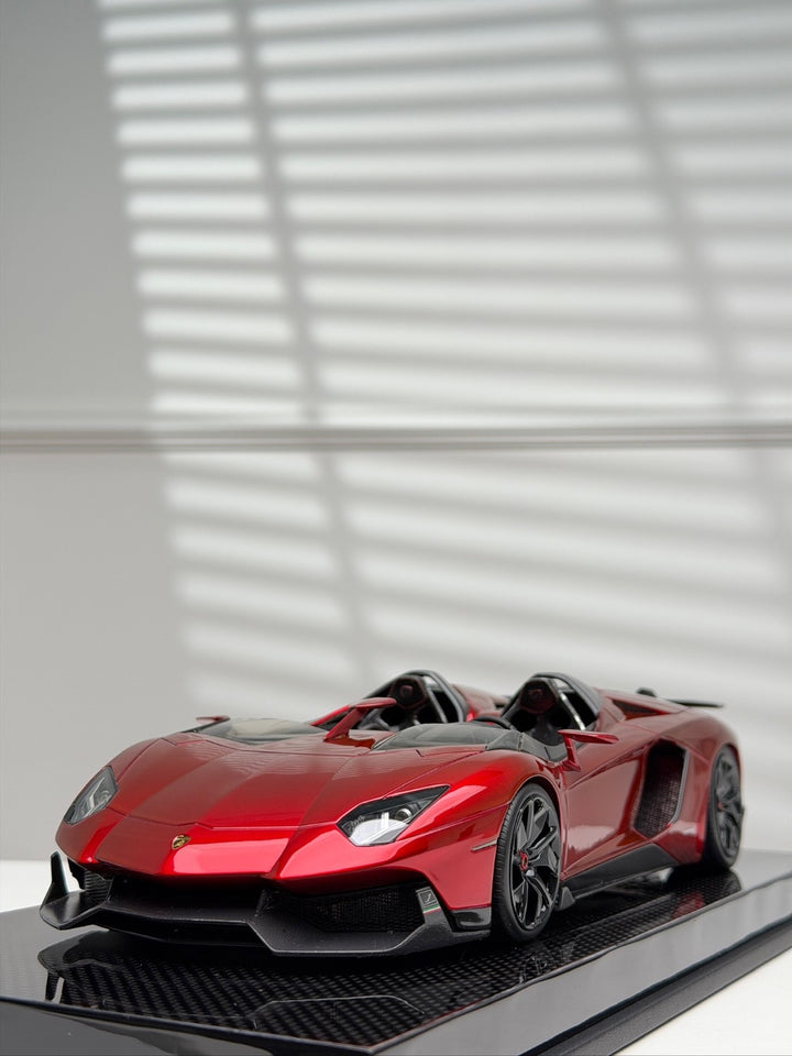 Lamborghini Aventador J (Metallic Red) [MR Collection] 1/18 scale