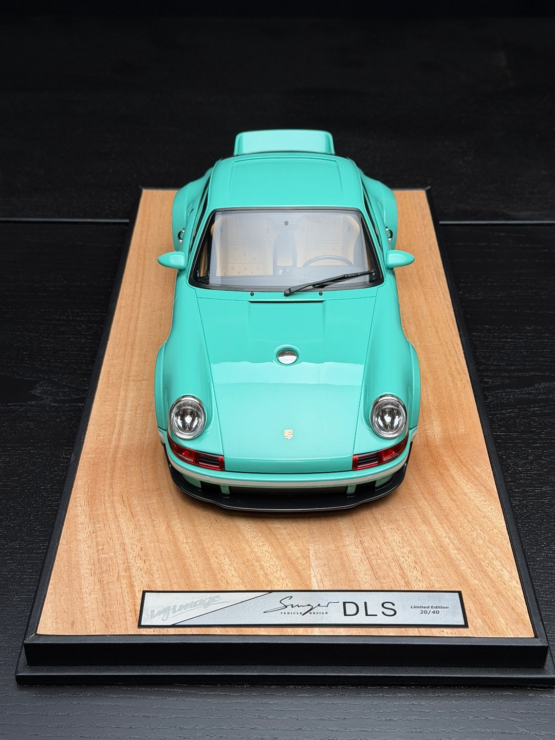 Porsche 911 Singer DLS (Tiff Blue) [IVY Model] 1:12 scale