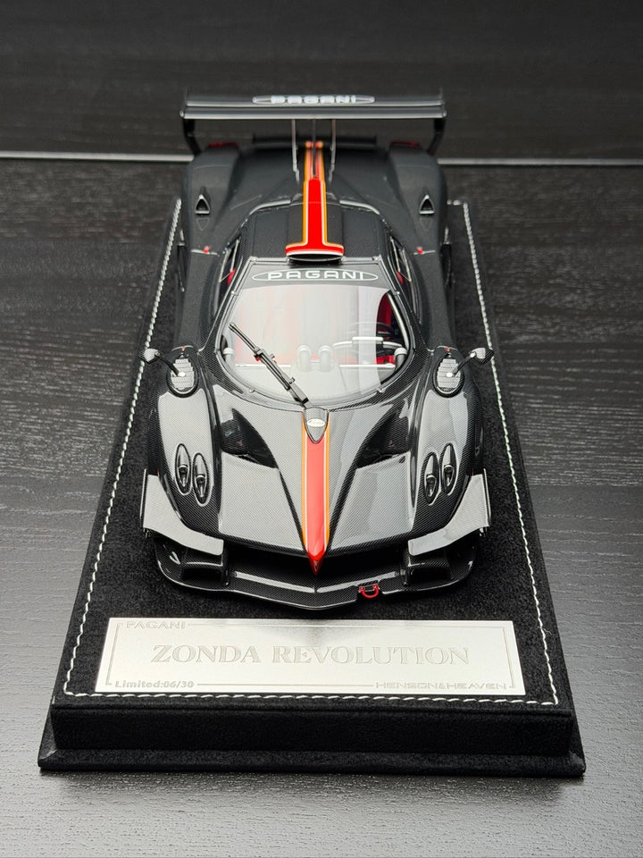 Pagani Zonda Revolution (Carbon Fiber/ Red Stripe) [Henson&Heaven] 1/18 scale
