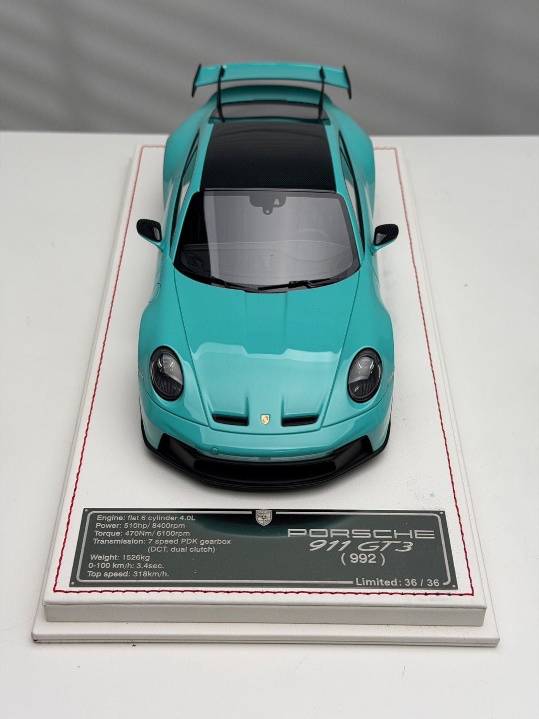 Porsche 911 GT3 (Mint Green) [Davis & Giovanni] 1/18 scale