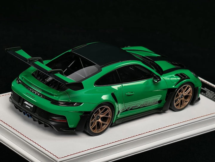 Porsche 911 GT3RS (Viper Green) [Davis & Giovanni] 1:18 scale