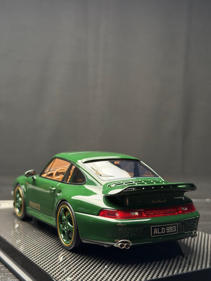 Porsche 911 Turbo S (Dark Green) [Dino Model] 1/18 scale