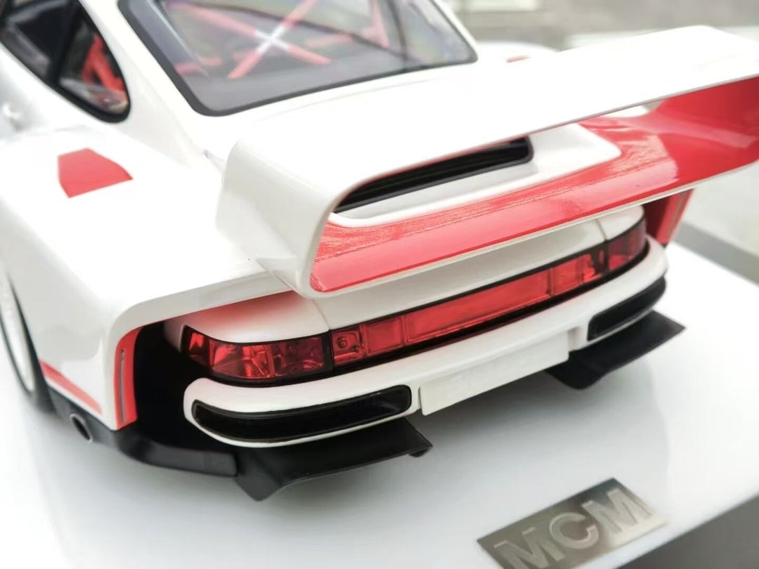 Porsche 930 DLS Singer (Pearl White) [MCM] 1/18 scale