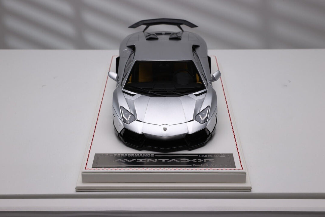 Lamborghini Aventador LBWK (Chrome Silver) [Davis & Giovanni] 1/18 scale