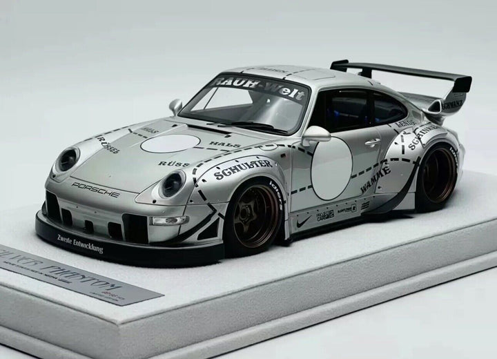 Porsche 911 993 RWB (Silver Phantom) [FuelMe Model] 1/18 scale