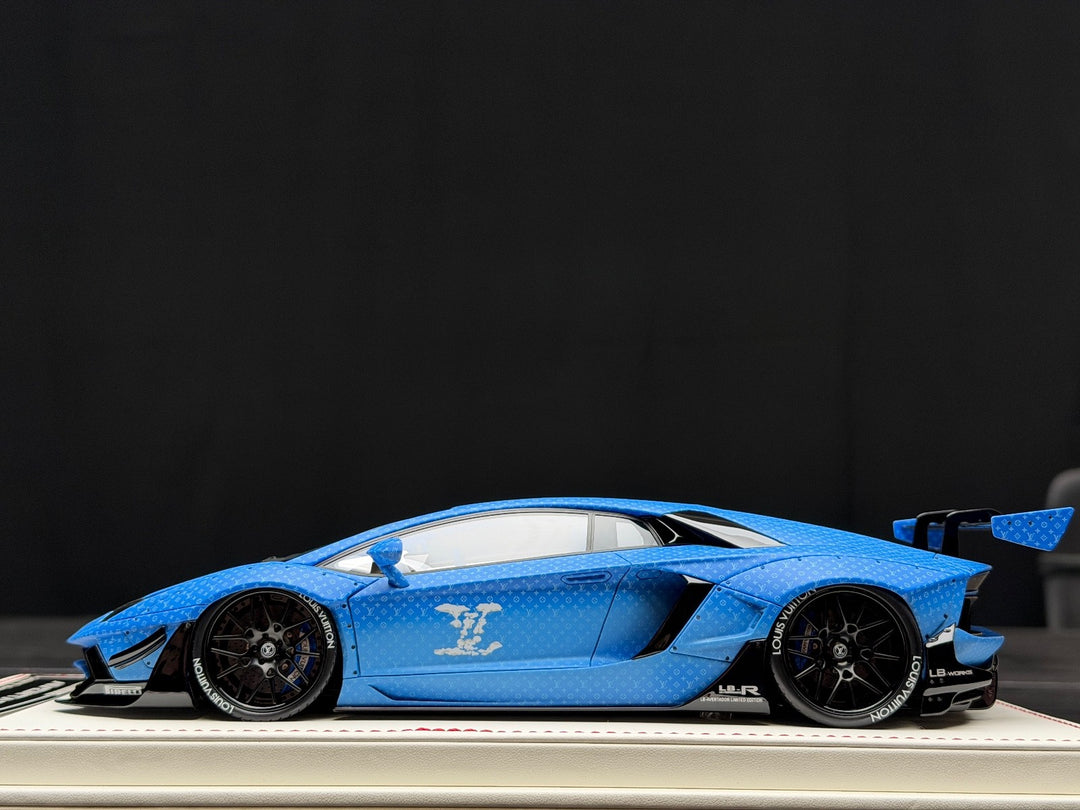 Lamborghini Aventador 2.0 LBWK (Blue LV Monogram) [Davis & Giovanni] 1/18 scale