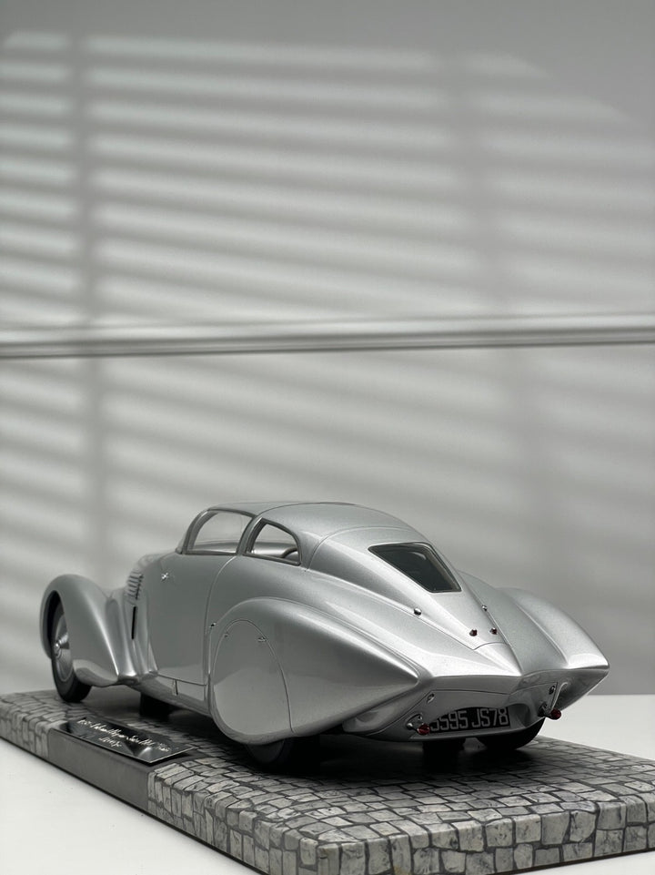 1938 - Dubonnet Hispano-Suiza H6C 'Xenia' (Silver) [MINICHAMPS] 1:18 scale