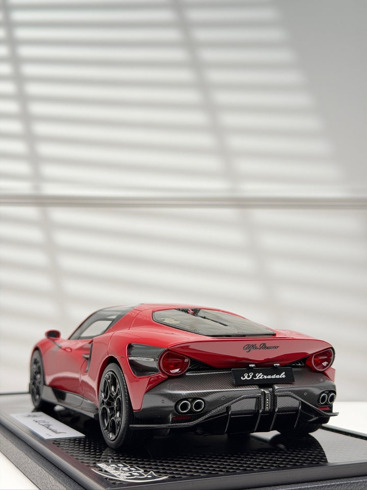 Alfa Romeo Tipo 33 Stradale (Red) [BBR] 1:18 scale