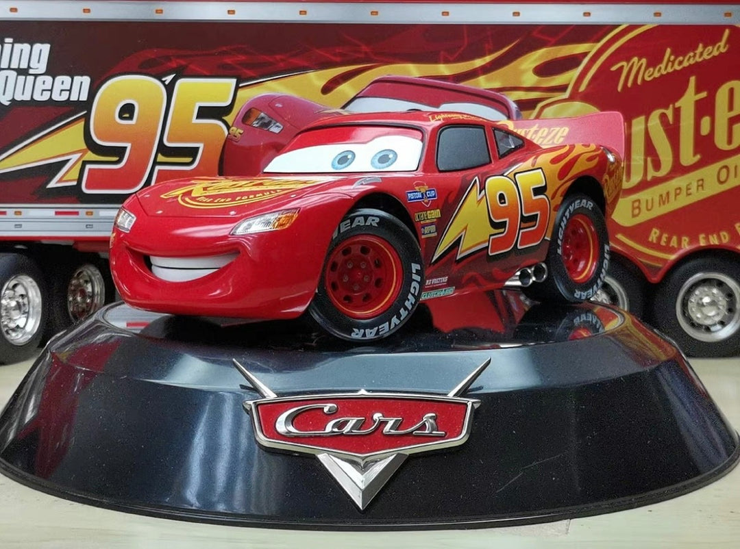 Lightning McQueen [BANDAI TAMASHII CHOGOKIN] 1:18 scale