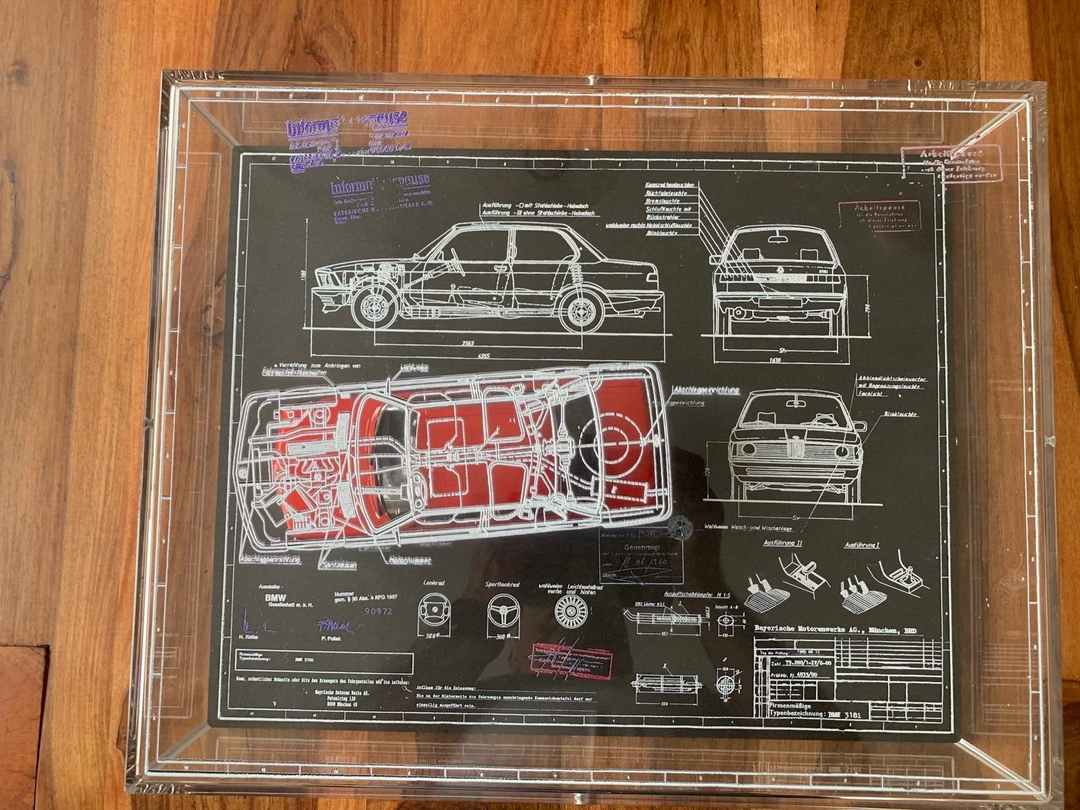 BMW 318i 1975 - Concept Artbox Diorama (1/18 scale)