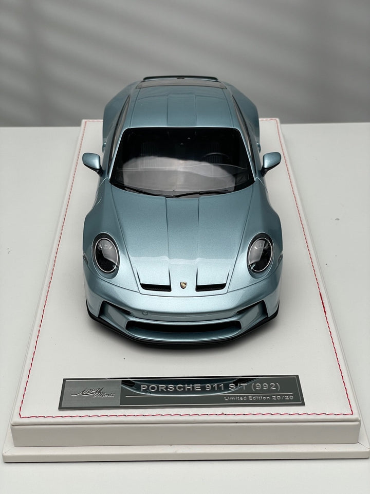 Porsche 911 S/T (Ice Blue/ Black Rims) [Ivy Merit Model] 1/18 scale