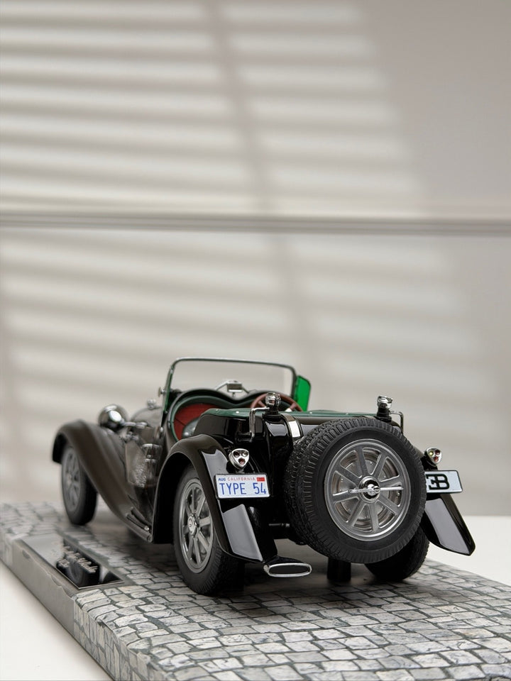 1931 Bugatti Type 54 Roadster (Black) [MINICHAMPS] 1/18 scale