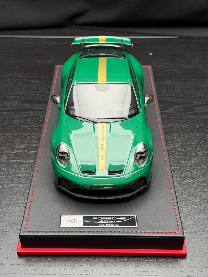 Porsche 911 GT3 (Green/ Gold) [IVY Model] 1:18 scale