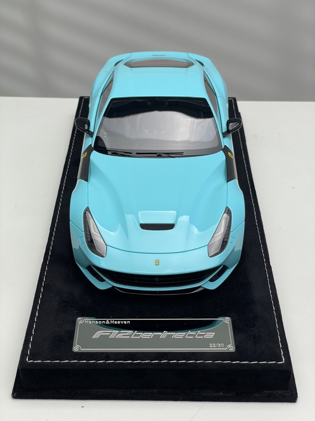 Ferrari F12 Berlinetta (Baby Blue) [Henson&Heaven] 1/18 scale