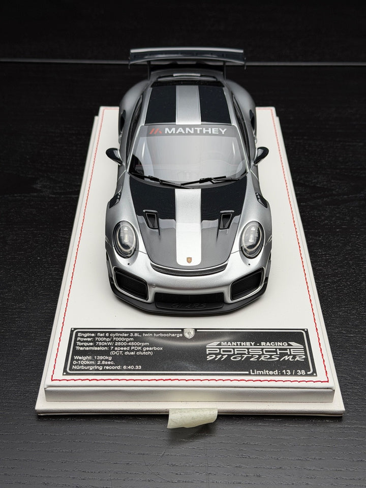 Porsche 911 GT2RS MR (Silver/ Black) [Davis & Giovanni] 1:18 scale