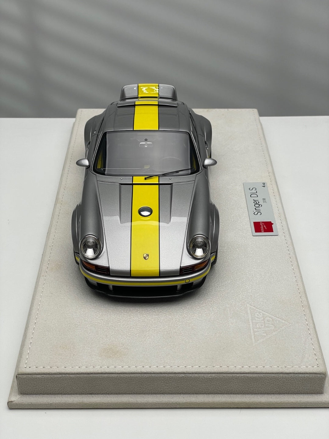 Porsche 911 Singer DLS (Silver/ Yellow Stripe) [Make up Eidolon] 1/18 scale