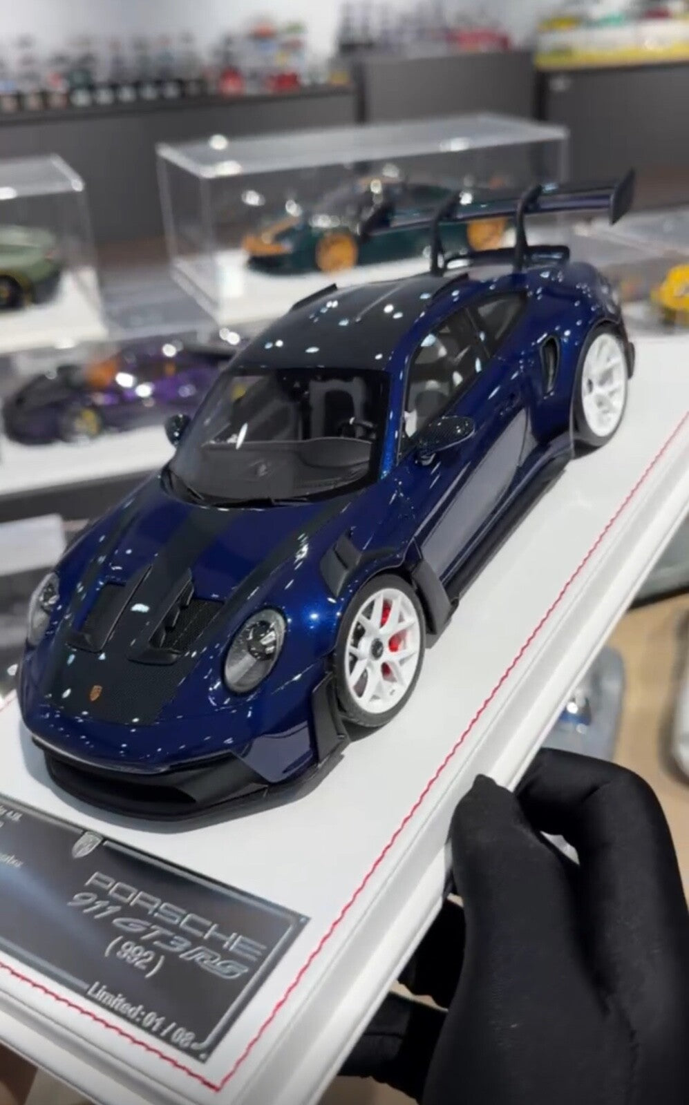 Porsche 911 GT3RS (Metallic Dark Blue) [Davis & Giovanni] 1:18 scale