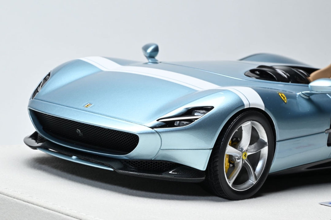 Ferrari Monza SP1 (Grigio Alloy/ with Helmet) [Hermez Collection] 1/18 scale